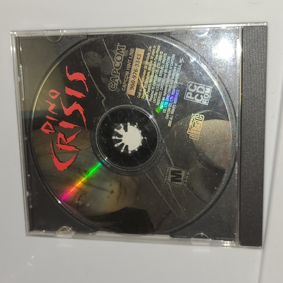 Dino Crisis for PC - Picture 1 of 2